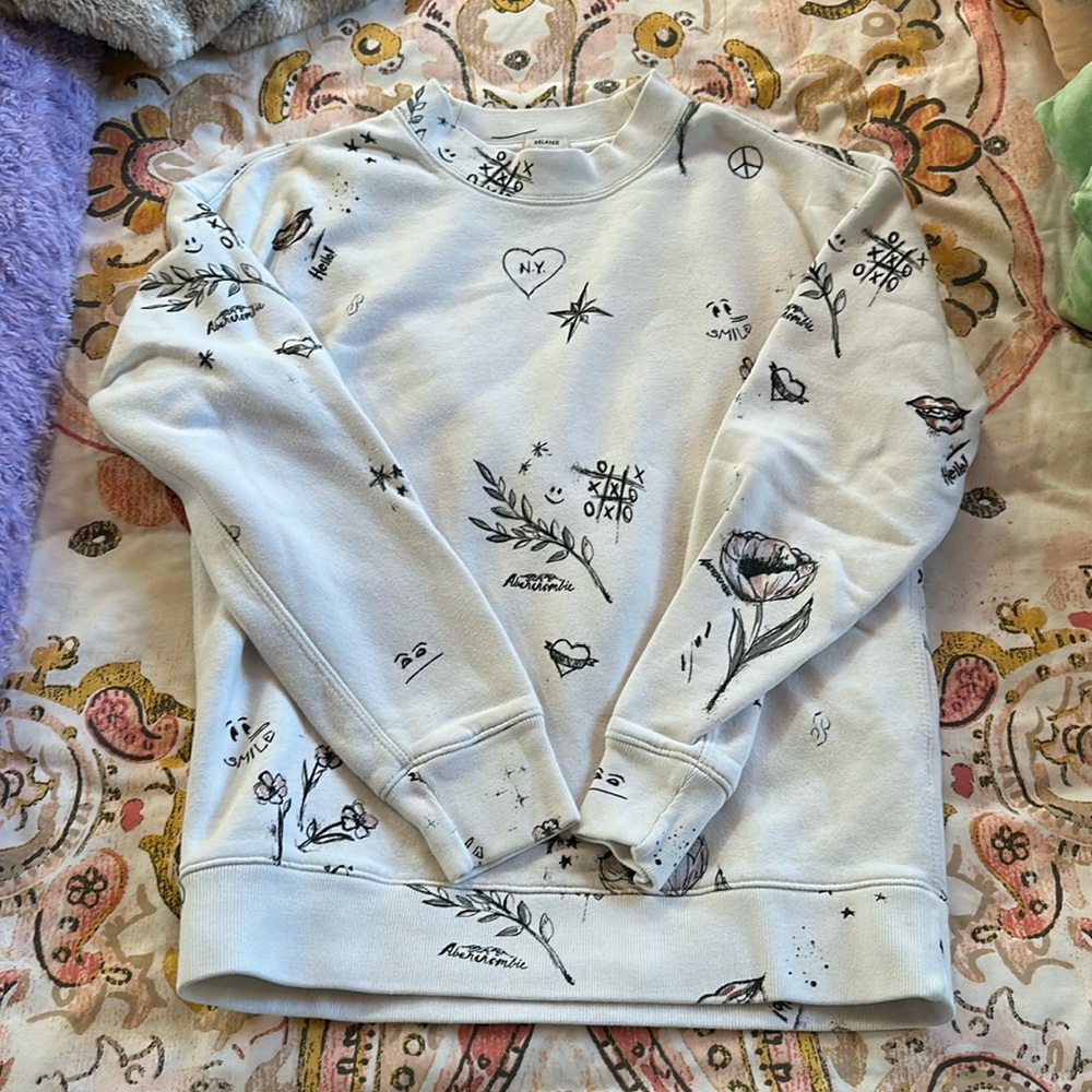 Graphic Crew Neck Sweatshirt